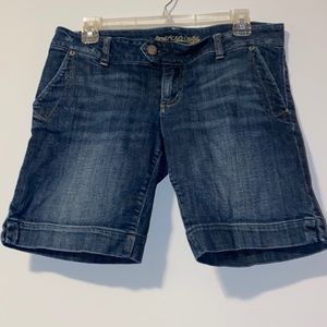 Women’s Sz. 8 American Eagle Denim Jean Shorts